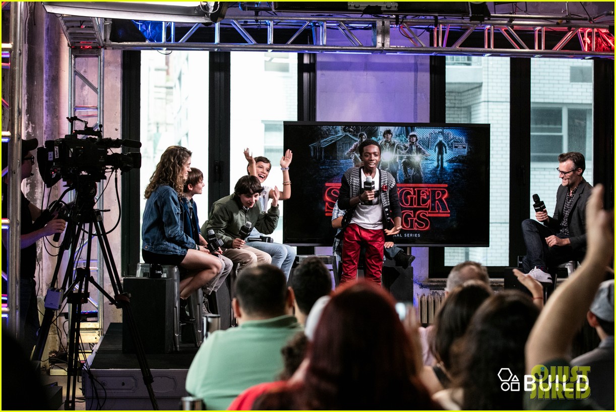 'Stranger Things' Brings Barb Back on 'The Tonight Show' Watch