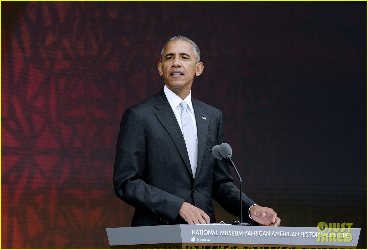 president obama michelle george bush museum 11