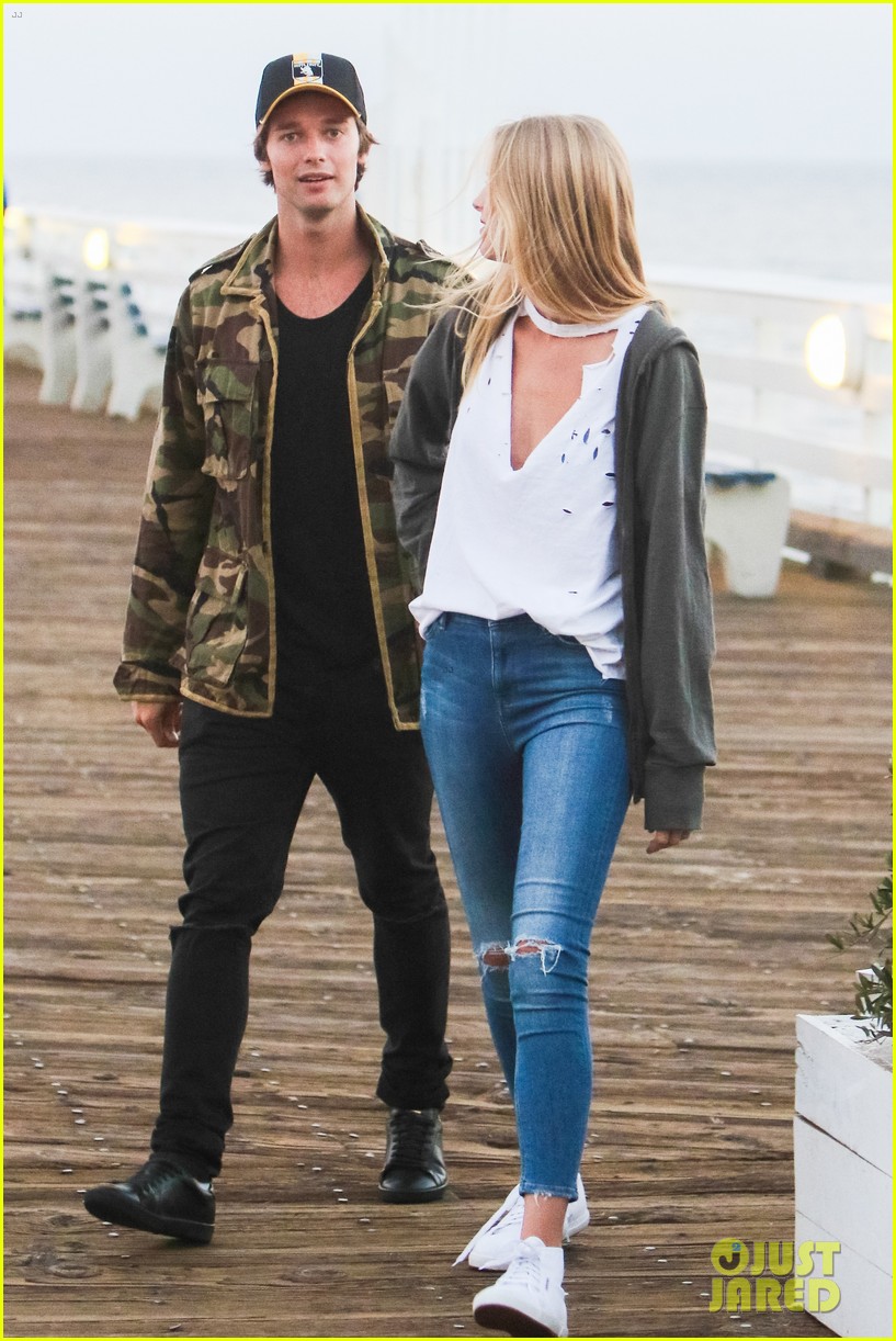 patrick schwarzenegger abby champion spend the day together00610mytext3748691
