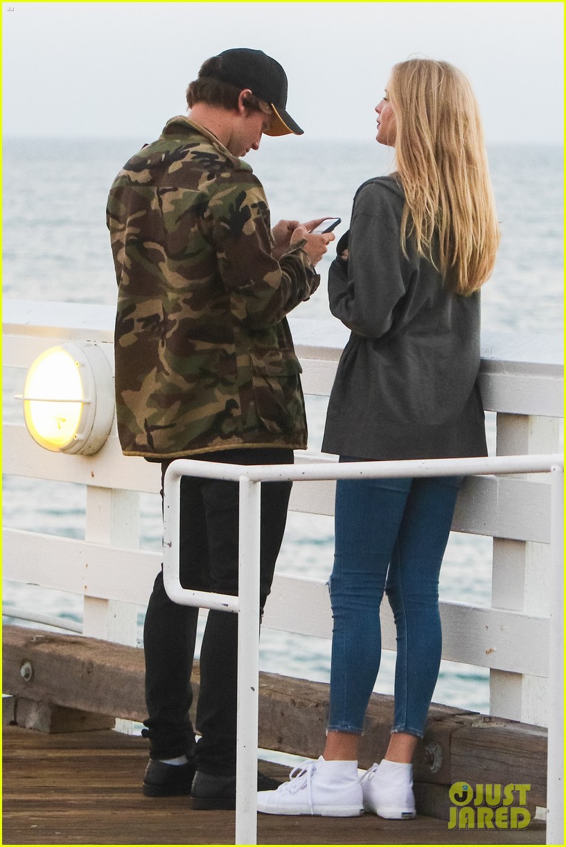 patrick schwarzenegger abby champion spend the day together00812mytext3748695