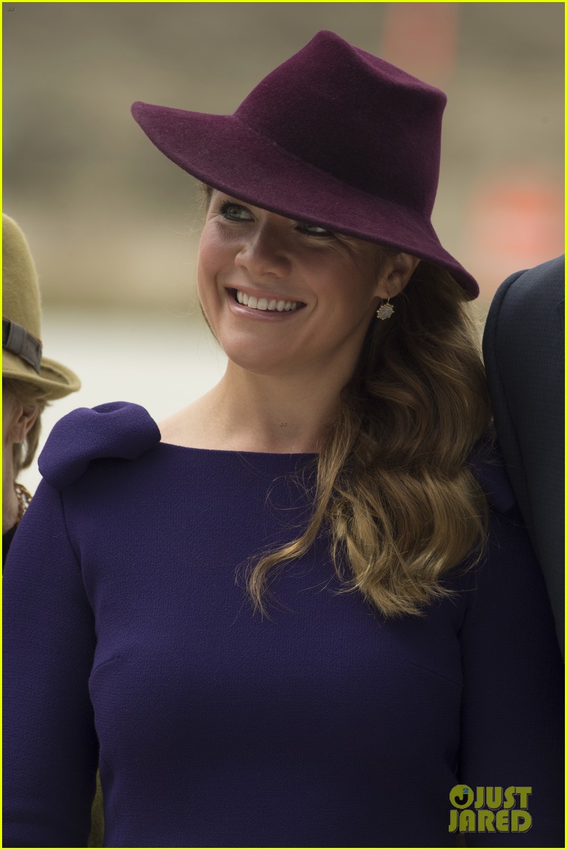 Prince William & Kate Middleton Arrive in Canada With Prince