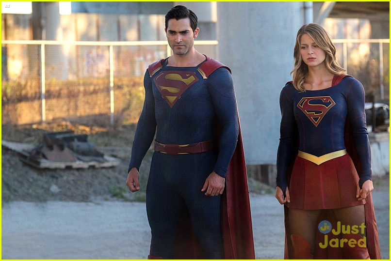 supergirl season 2 premiere photos superman 143764606