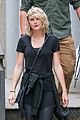 taylor swift steps out after tom hiddleston breakup 02