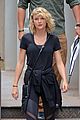 taylor swift steps out after tom hiddleston breakup 19