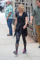 taylor swift steps out after tom hiddleston breakup 31