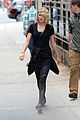 taylor swift steps out after tom hiddleston breakup 32