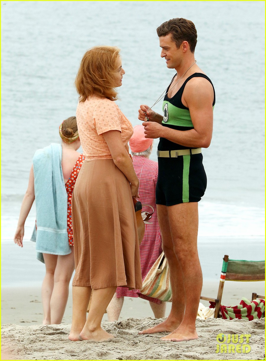 justin timberlake and kate winslet film a beach scene for woody allen movie 01