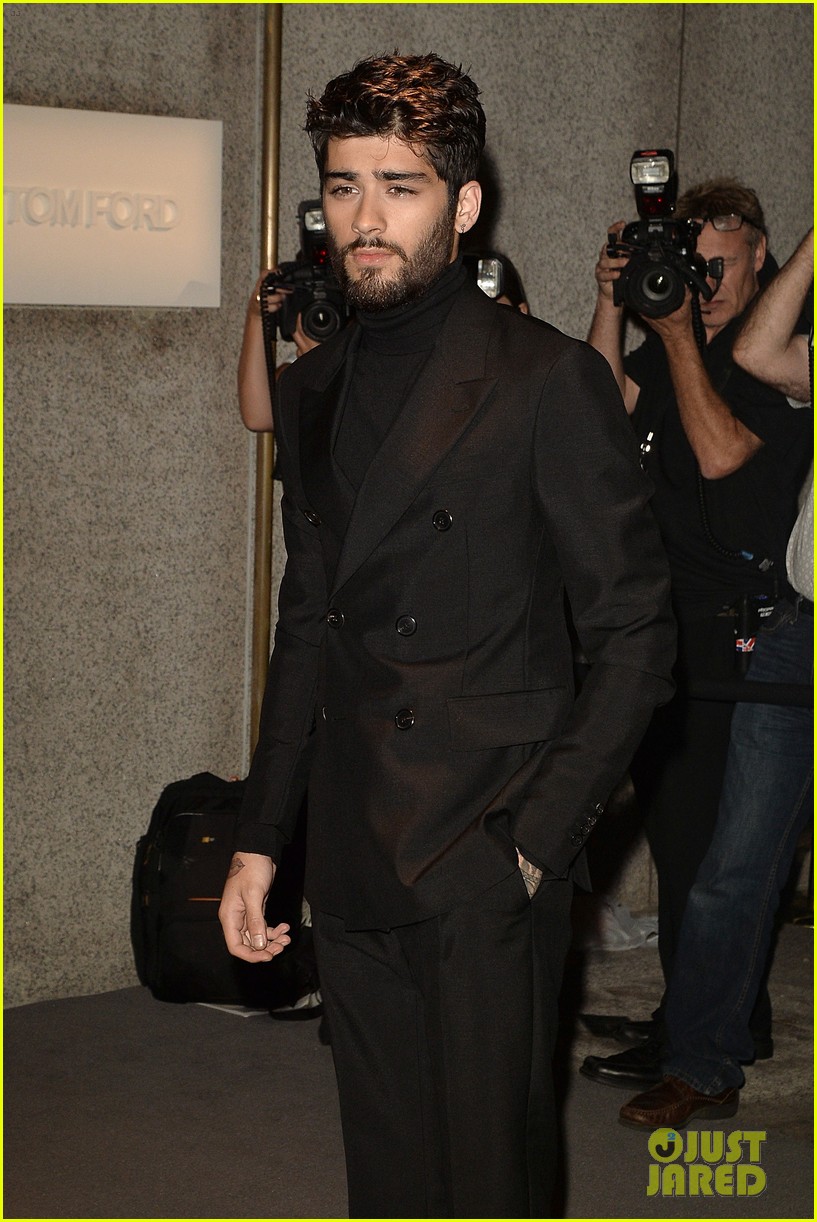 zayn hailee turn heads while arriving at tom ford show101mytext3752095