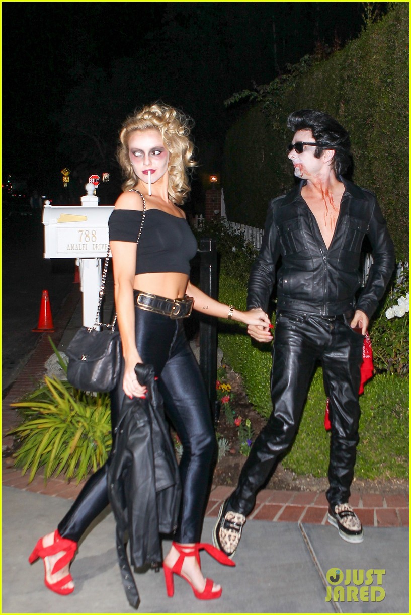 matthew bellamy does bloody grease costume with elle evans 123796764