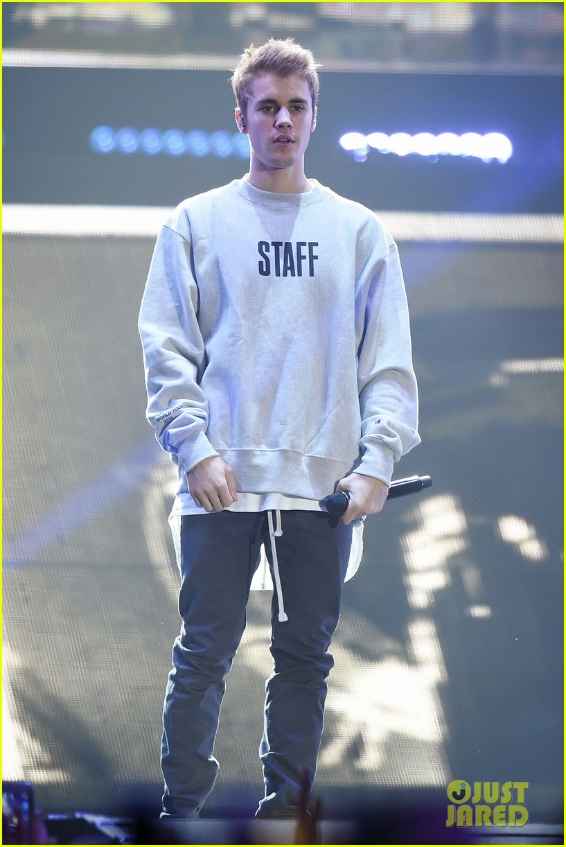 justin bieber manchester concert stop screaming again 063791018