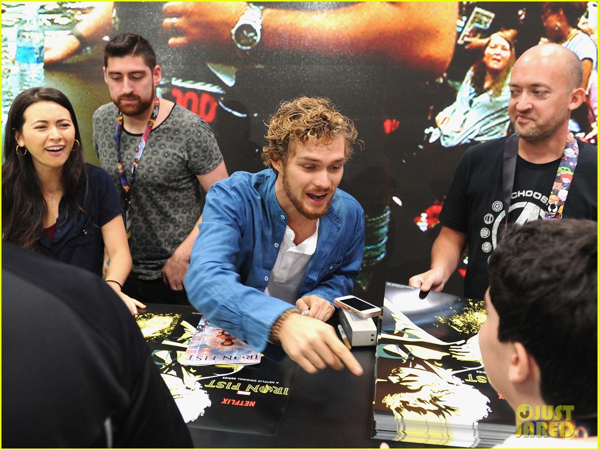 I would love to continue playing that character”: Iron Fist Star Finn Jones  Wants to Reprise Role as Co-stars Charlie Cox and Krysten Ritter Set to  Return - FandomWire