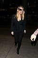 ellie goulding lands at lax airport 06
