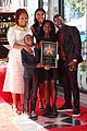 kevin hart gets support from family halle berry at walk of fame ceremony 35