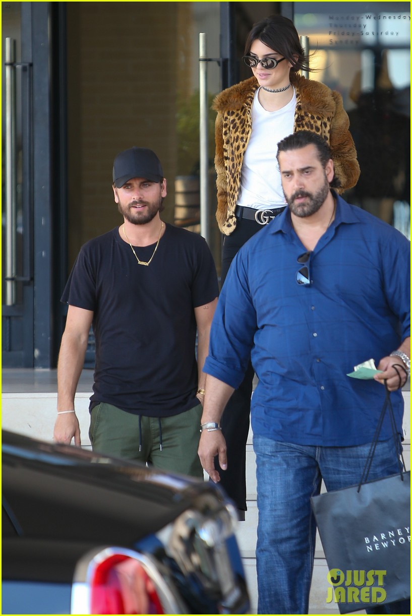 kendall jenner scott disick go shopping with extra security00217mytext3784049