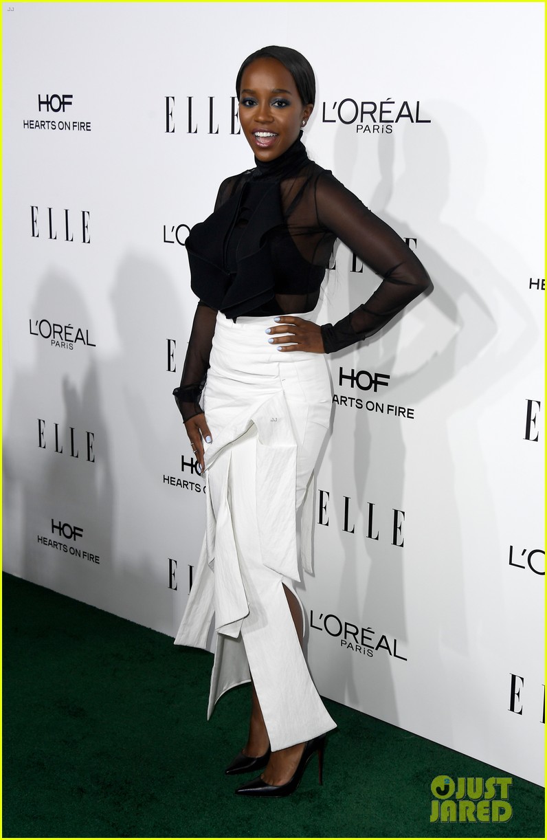 felicity jones and aja naomi king honored at elle women in hollywood awards3 113792879