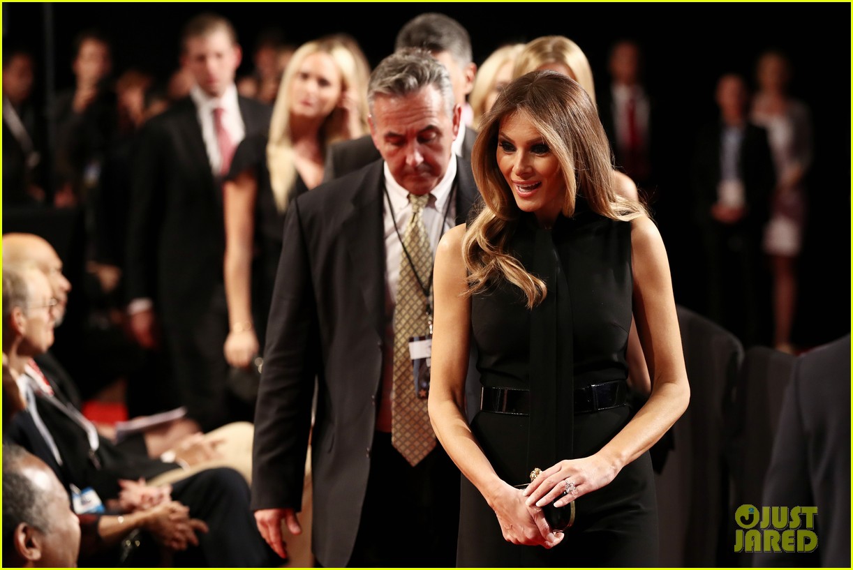 Bill Clinton & Melania Trump Avoid Each Other at Final Presidential ...