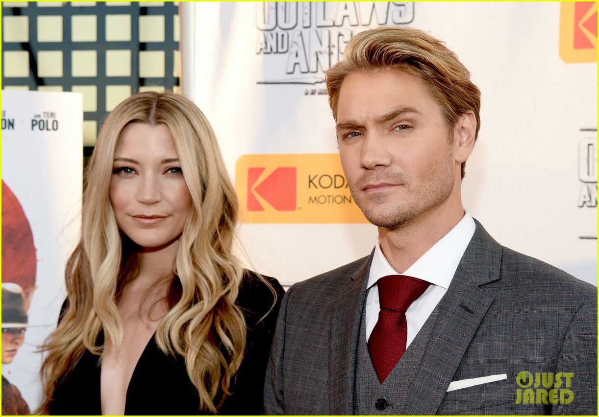 chad michael murray expecting second child with sarah roemer 02