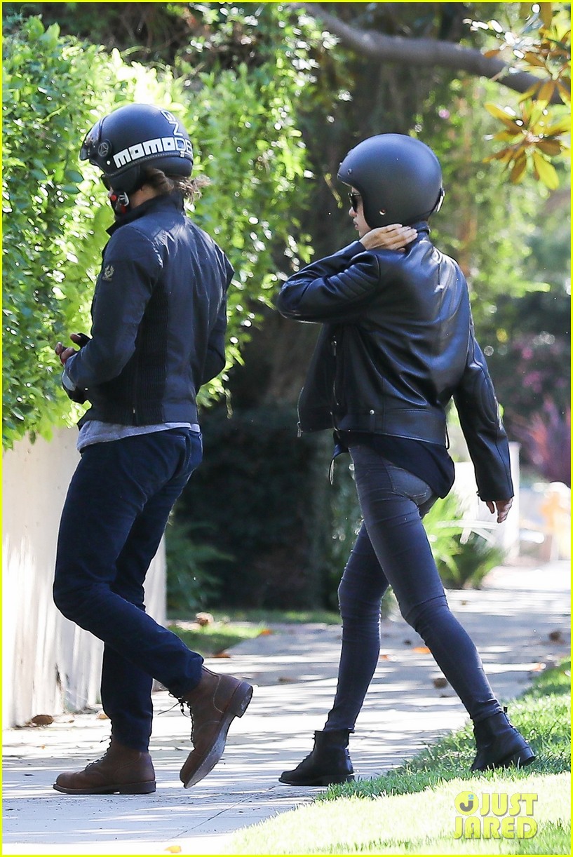 bradley cooper goes for a motorcycle ride with irina shayk 03
