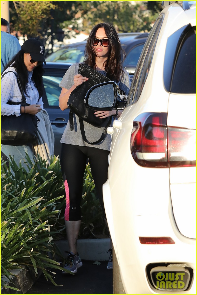 megan fox stays comfy in workout gear at the movies 063803990