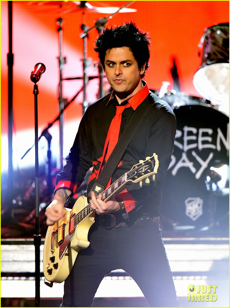 green day amas 2016 performance 063813002