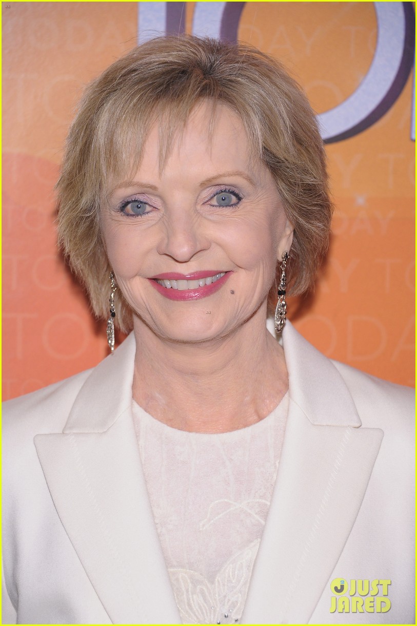florence henderson dead at age 82 093815223