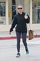 kate hudson spends her day hiking working out 05