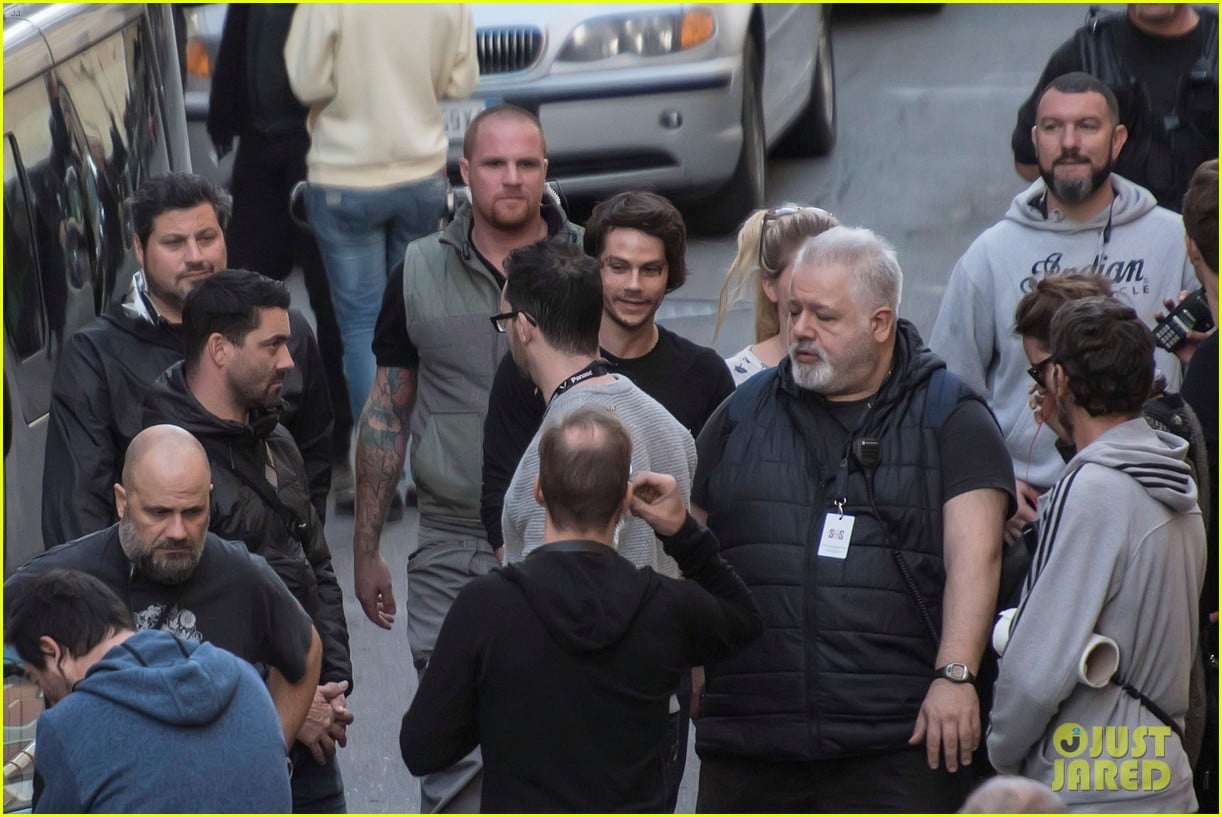dylan obrien spotted on set for first time since accident 343814340