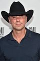 keith urban tributes kenny chesney at bmi country awards 2016 01
