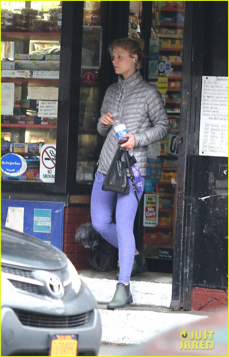 claire danes and hugh dancy get their workouut on in nyc 053830683