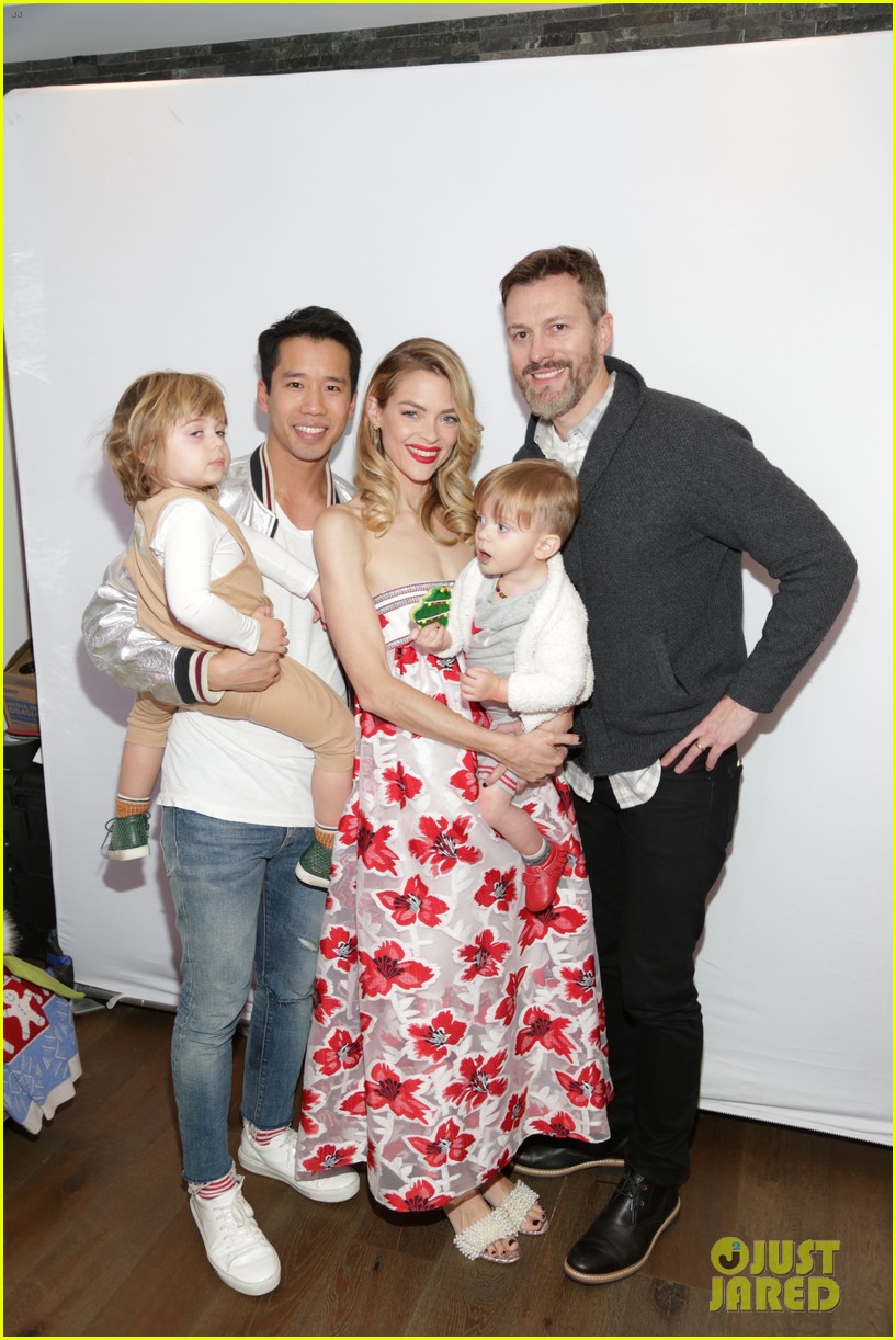 jaime king kyle newman just jared holiday party 19