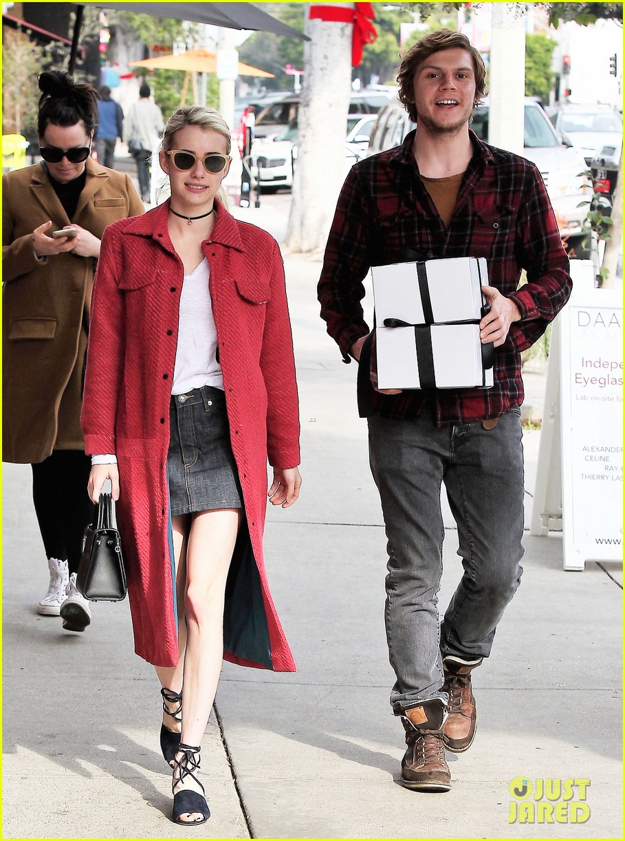 emma roberts and evan peters step out to mail their christmas gifts 113822054