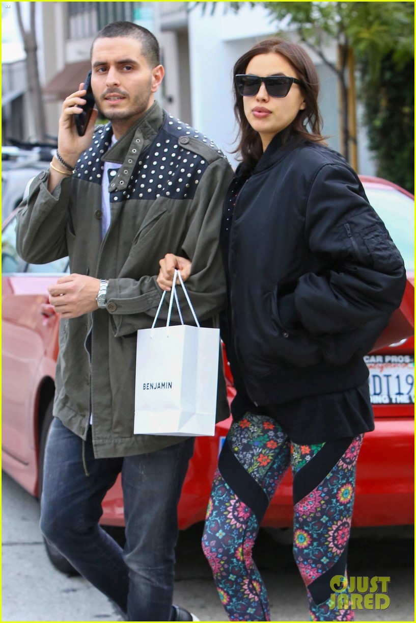 Irina Shayk Keeps Her Baby Bump Covered in Beverly Hills Photo 3832619