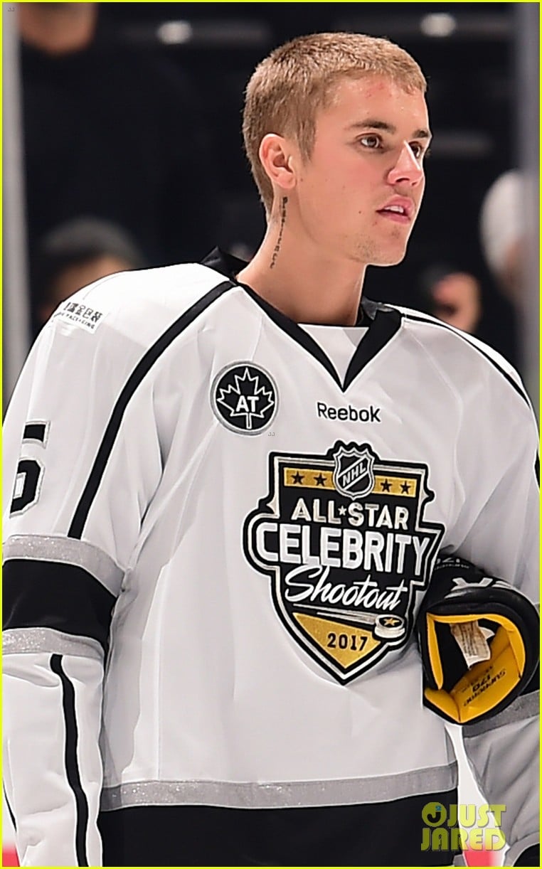 justin bieber gets slammed against glass in nhls all star celebrity shootout3 013849095