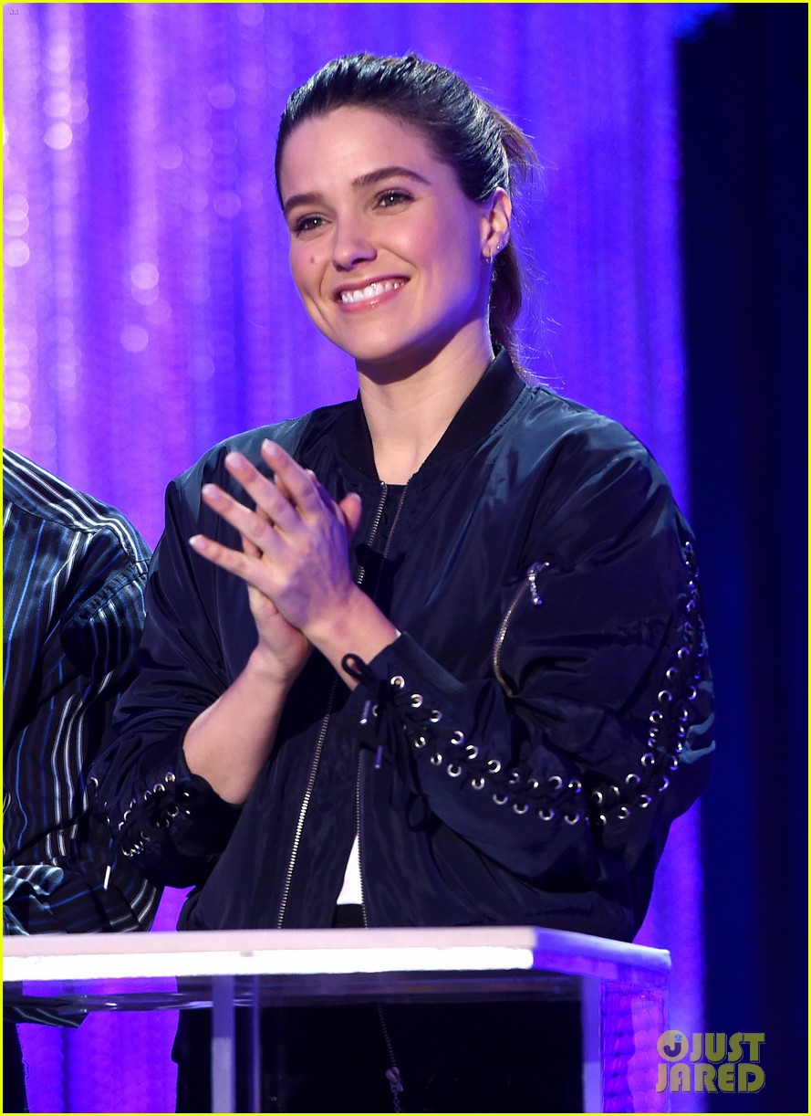 Sophia Bush & Millie Bobby Brown Prep for SAG Awards 2017 Photo