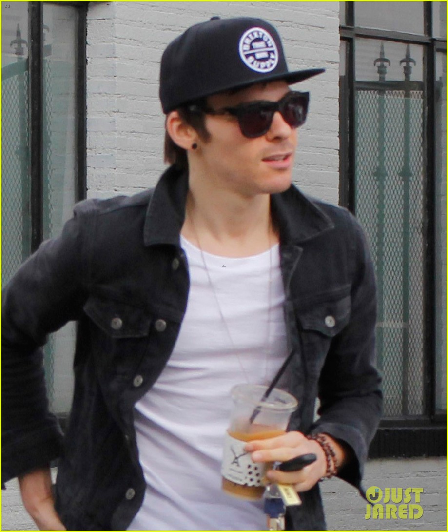 hilary duff steps out with rumored new boyfriend matthew koma 03