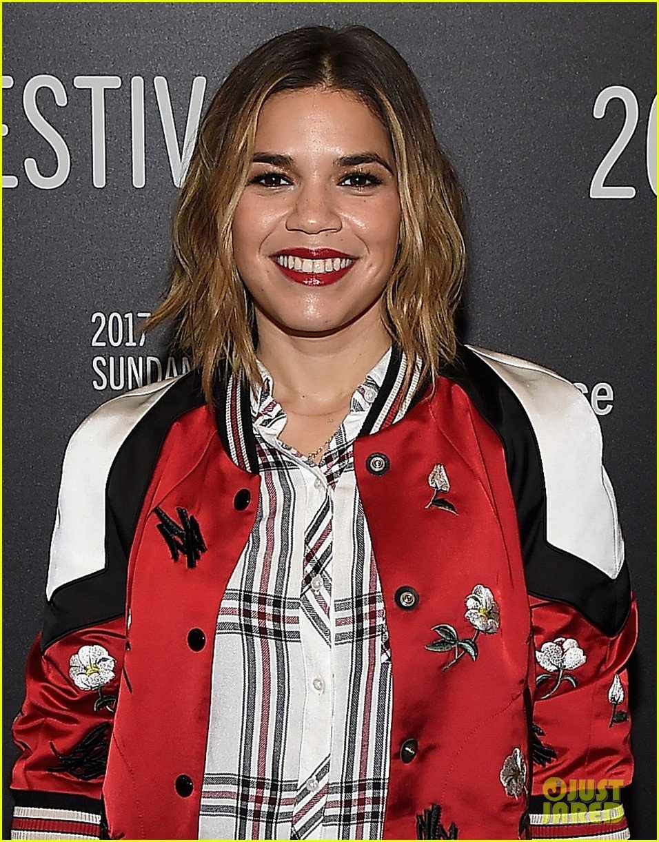 america ferrera is welling up with pride at gentified premiere2 01