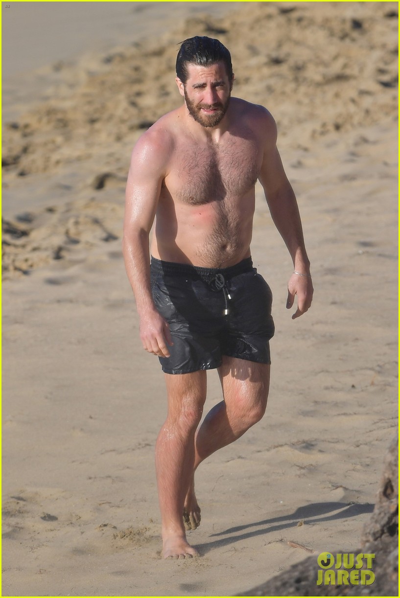 jake gyllenhaal goes shirtless on the beach 053835345