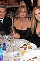 goldie hawn sitis with snatched daughter 04