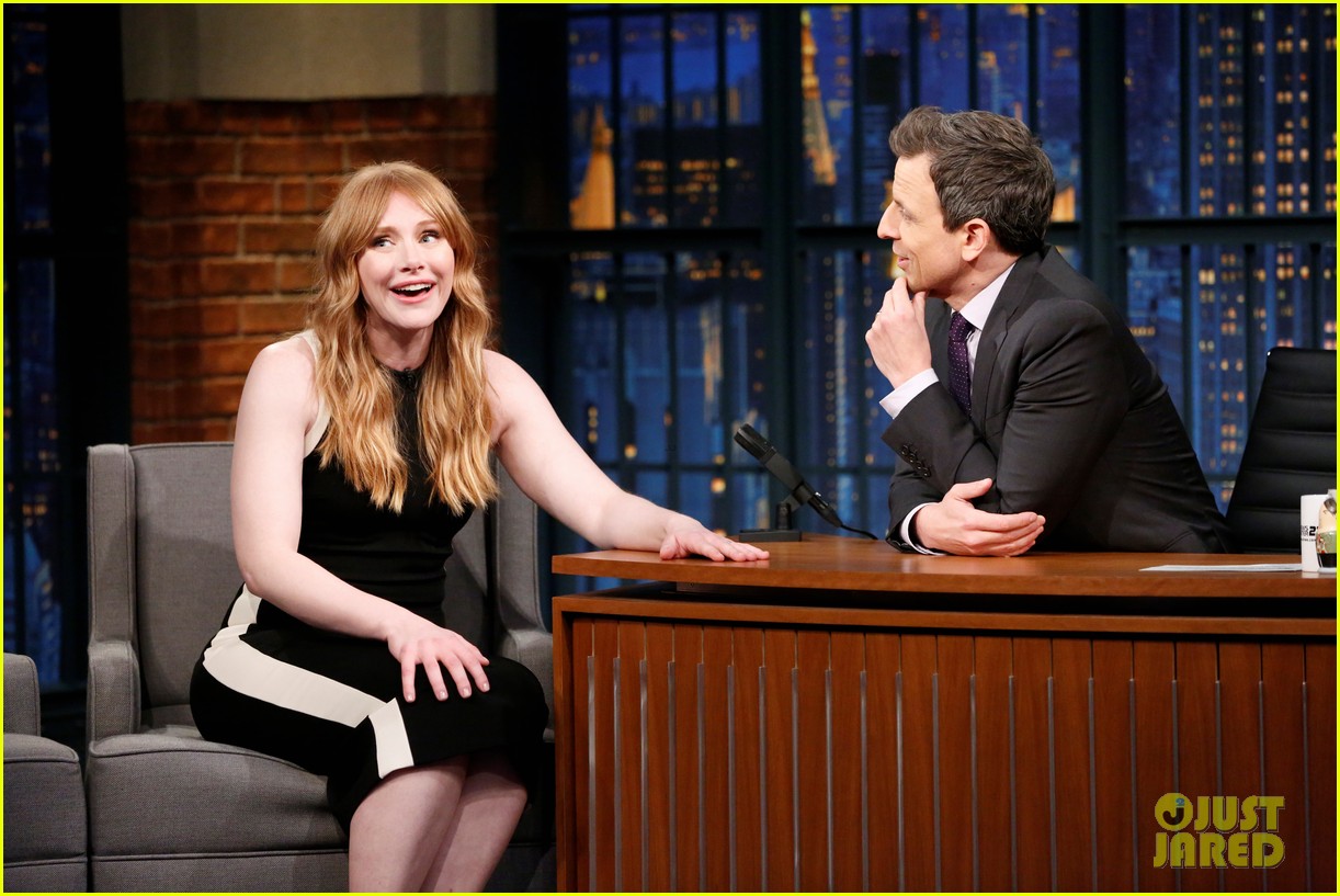 bryce dallas howard isnt worried about nepotism when it comes to father ron howard 03