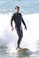 anthony kiedis bares buff body while changing out of wetsuit 02