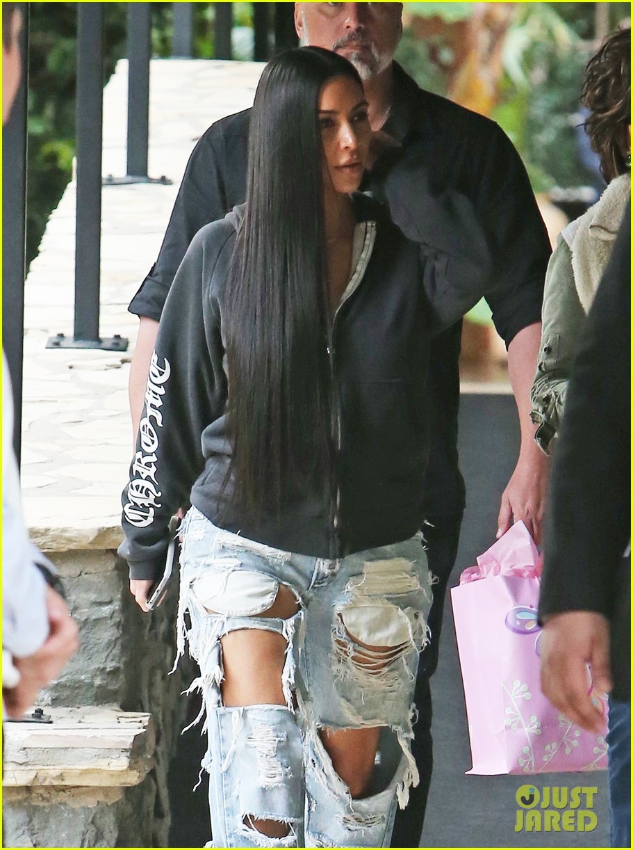 kim kardashian long hair ripped jeans bel air 12