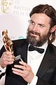casey affleck takes home best actor baftas 03
