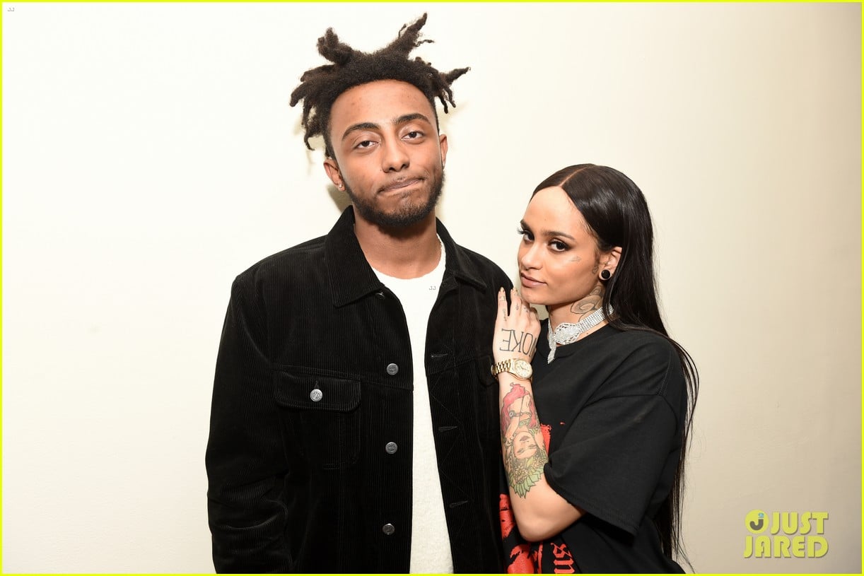 Chance the Rapper Gets Congratulatory Text From Drake After Winning 3 ...