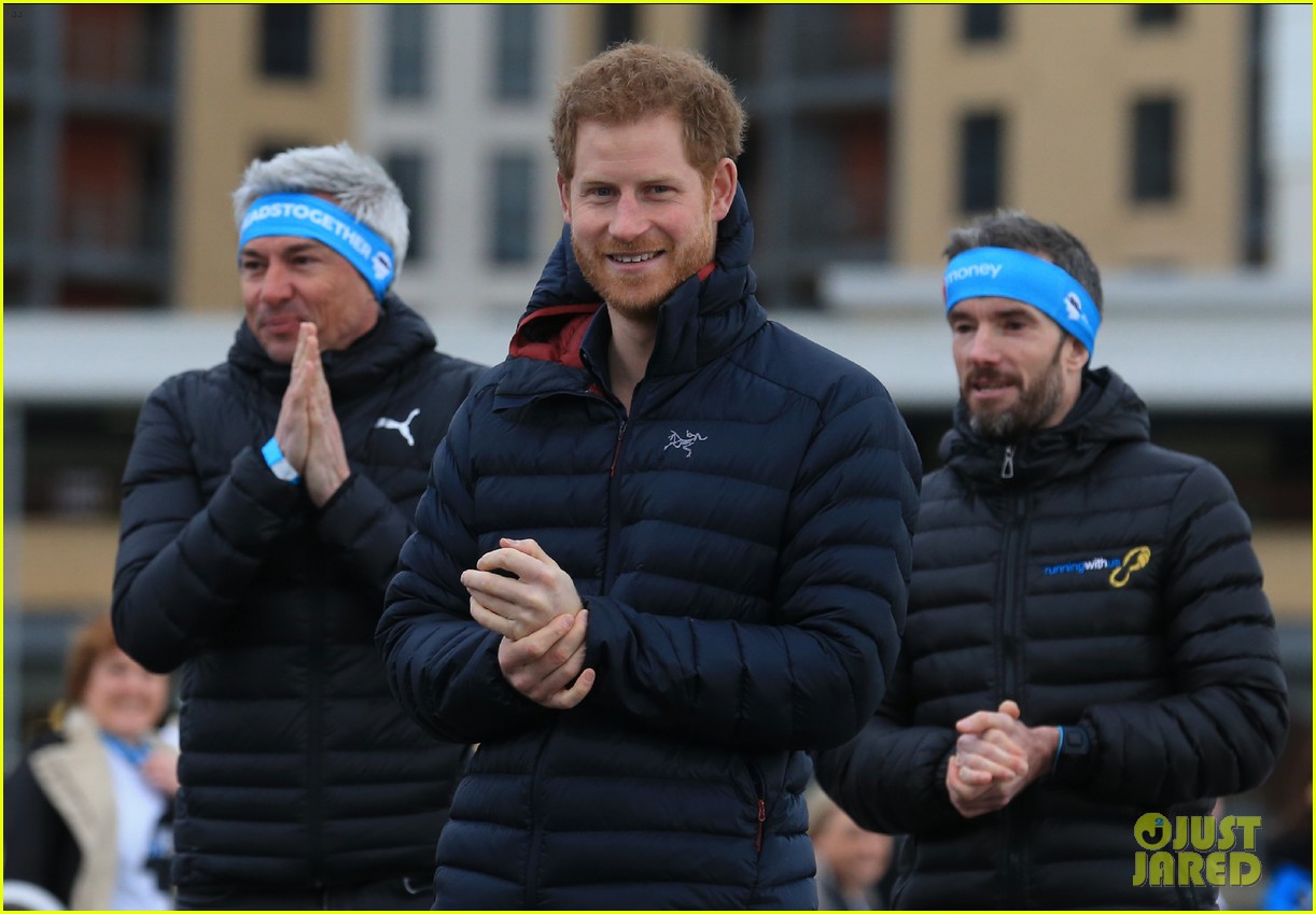 Prince Harry Cheers On Heads Together Team In Training! Photo 3863304