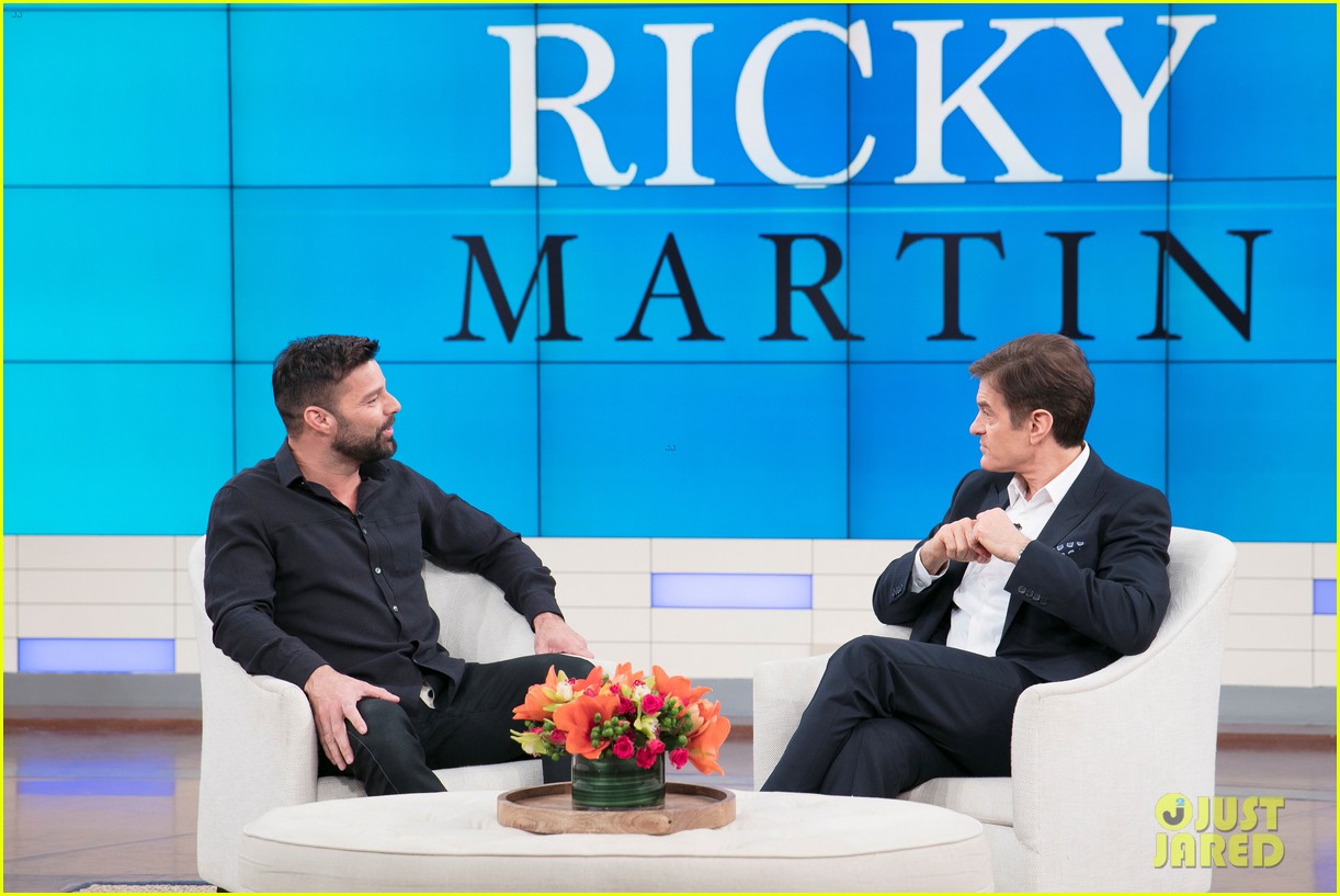 ricky martin says every decision he makes is based on his kids 013863557