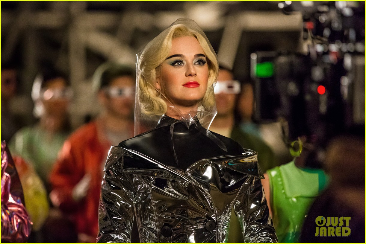 katy perry journeys to oblivia in chained to the rhythm music video 013863097