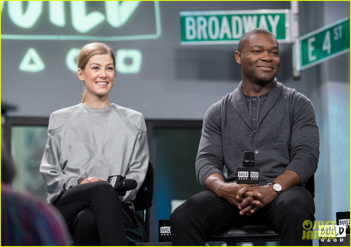 jimmy fallon challenges rosamund pike to say anything on the tonight show 01