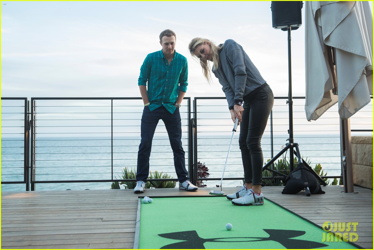 did you know kelly rohrbach is a great golfer 03