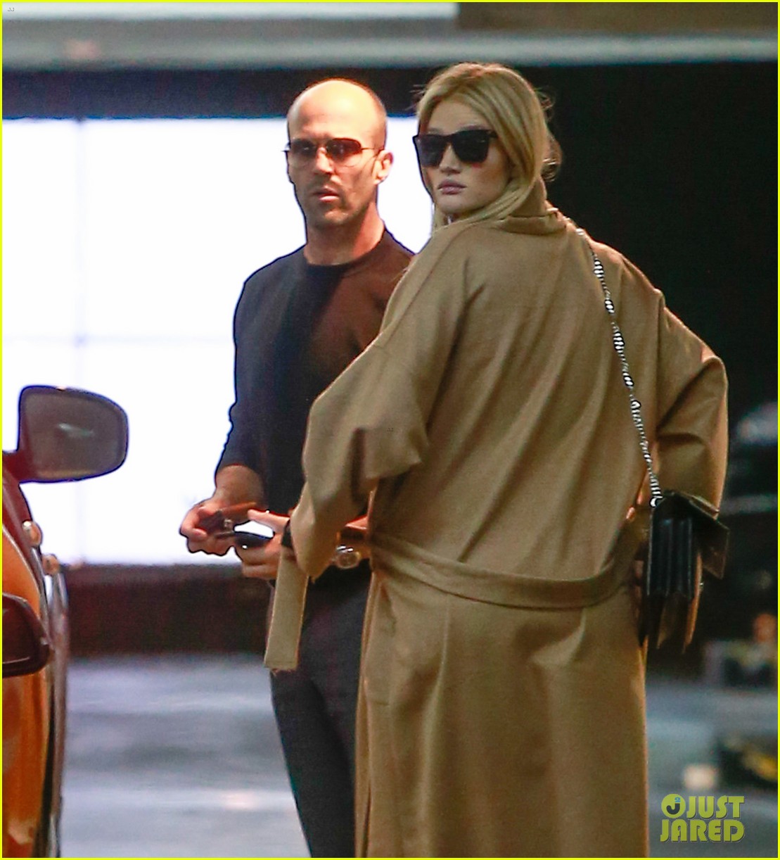 rosie huntington whiteley jason statham step out for lunch date 08