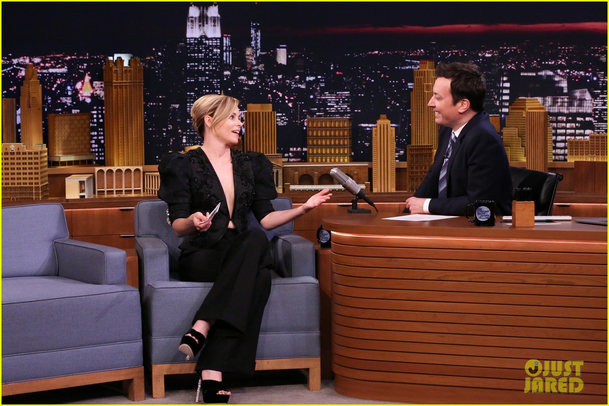 elizabeth banks jimmy fallon are trying to set their kids up for the future 013876943